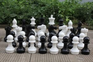Plastic Outdoor Chess Pieces Game Set Large Huge Oversize Chess Pieces Garden